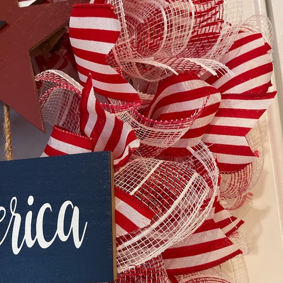 Patriotic WREATH “God Bless America” Red, White & Blue 24” Very FULL. July 4th - Picture 5 of 8